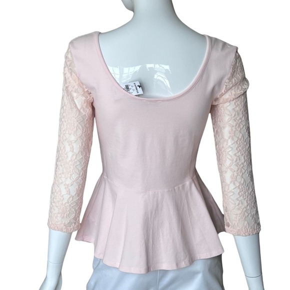 Express Pink Peplum Top Sweetheart Lace Neckline And Lace 3/4 Sleeve Size M NWT - Picture 6 of 8